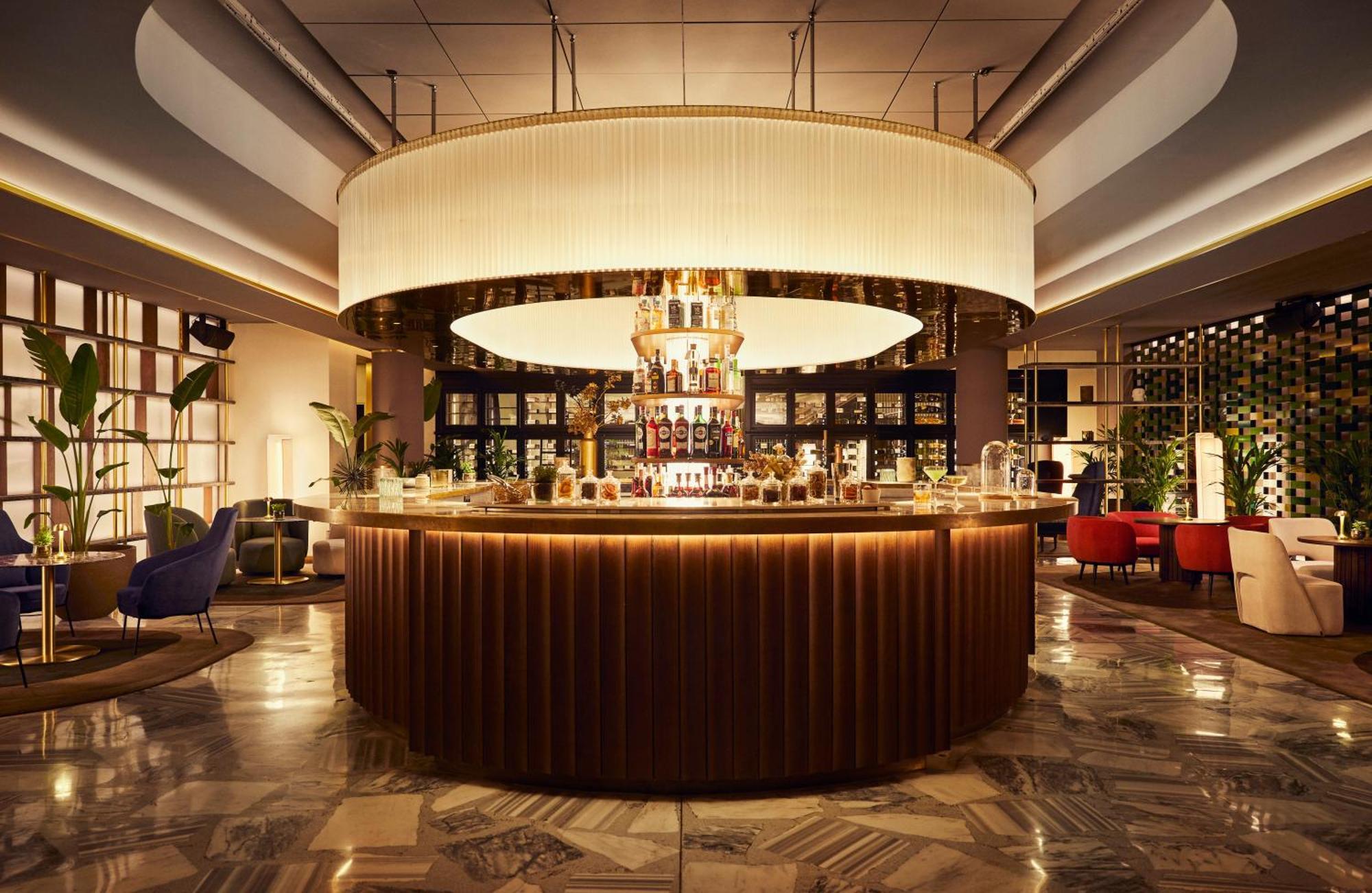 巴塞罗那索菲亚酒店-凯悦无限精选 外观 照片 The bar at the hotel