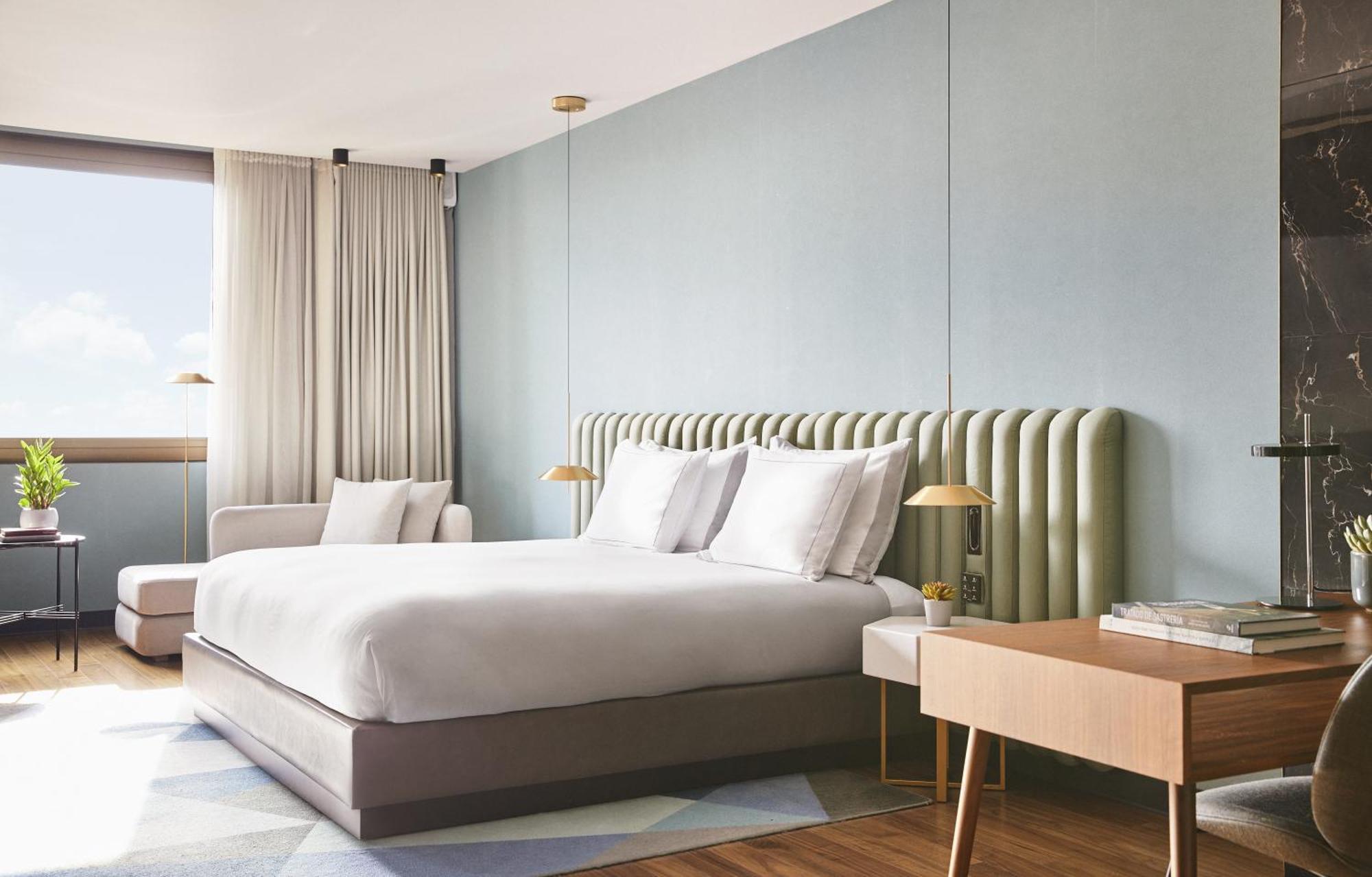 巴塞罗那索菲亚酒店-凯悦无限精选 外观 照片 A bedroom at the hotel